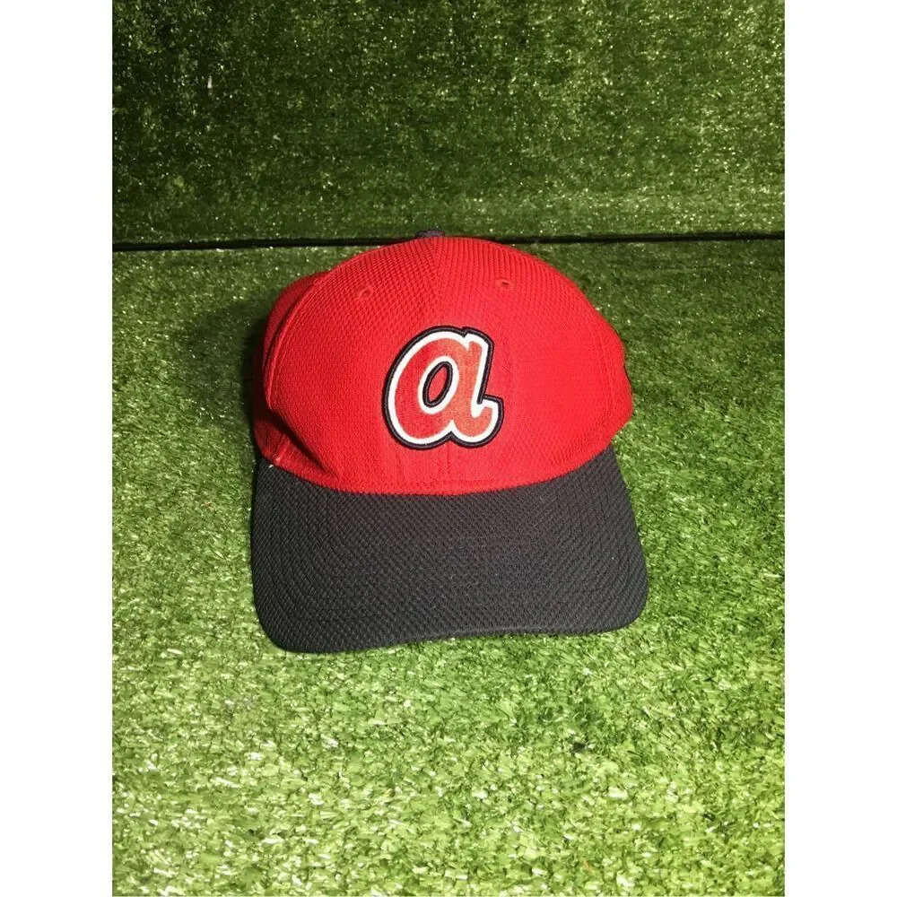 Mens Atlanta Braves hat MLB Red/Navy one small-medium new era mesh baseball